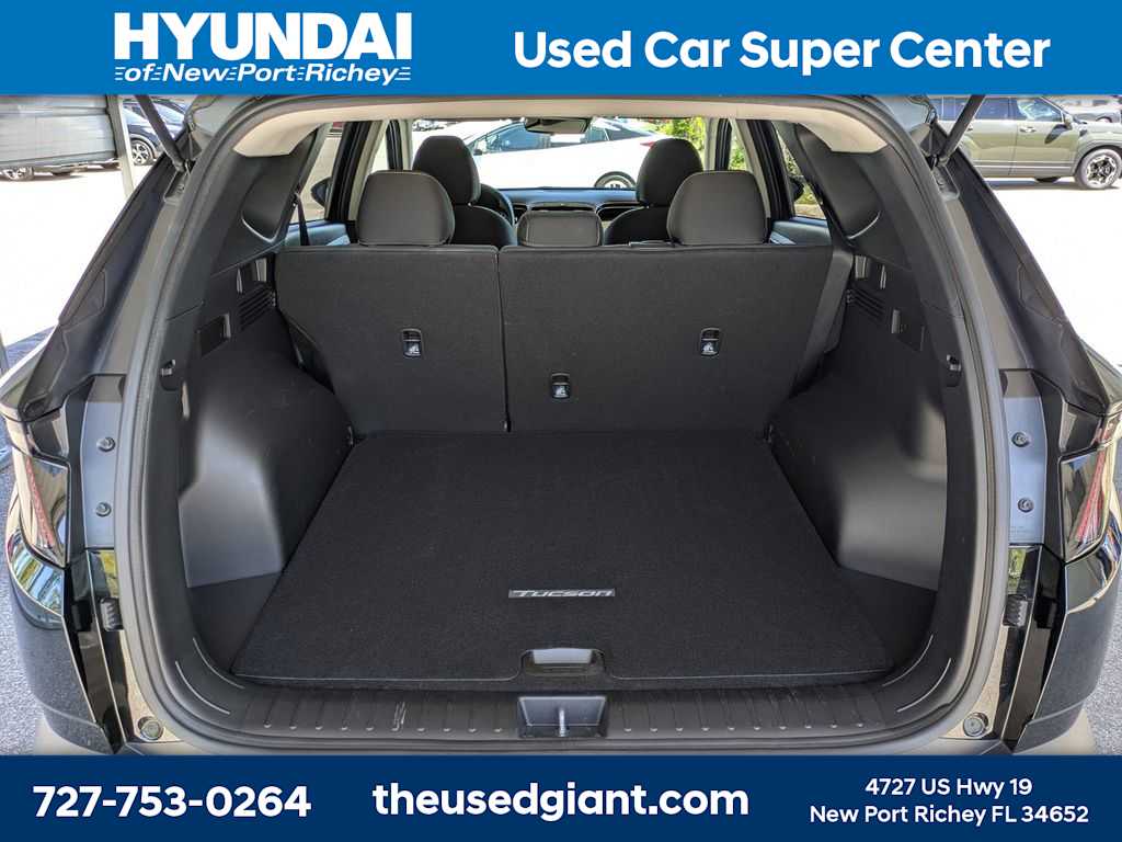 Thumbnail: 2022 Hyundai Tucson - 12