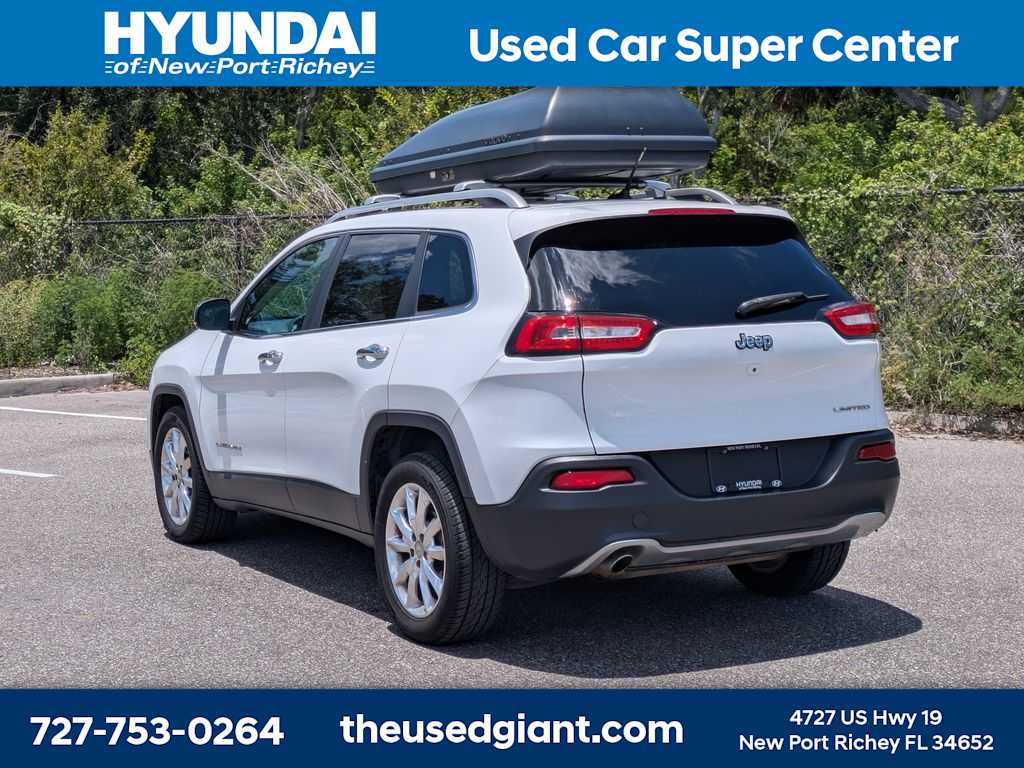 Thumbnail: 2015 Jeep Cherokee - 3
