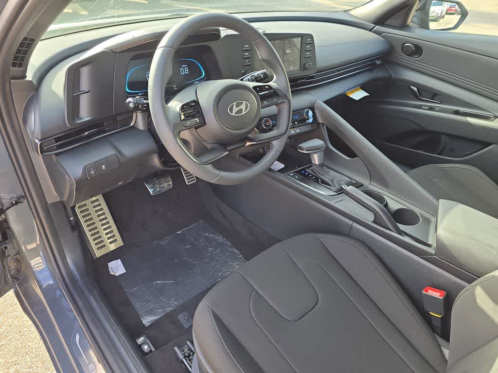 Thumbnail: 2026 Hyundai Elantra - 15