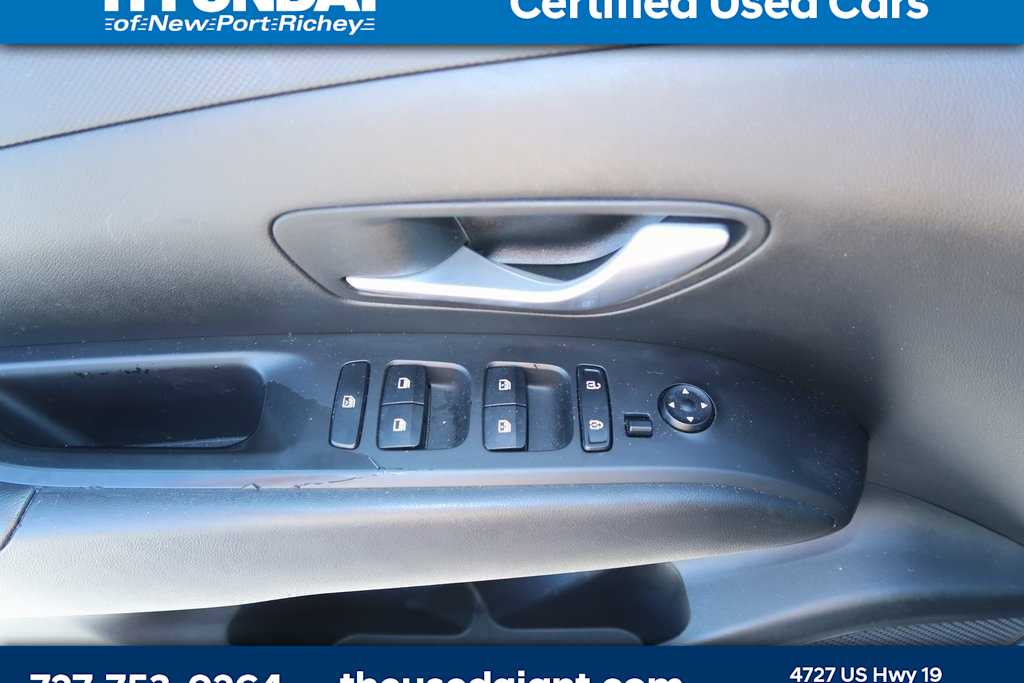 Thumbnail: 2022 Hyundai Tucson - 8