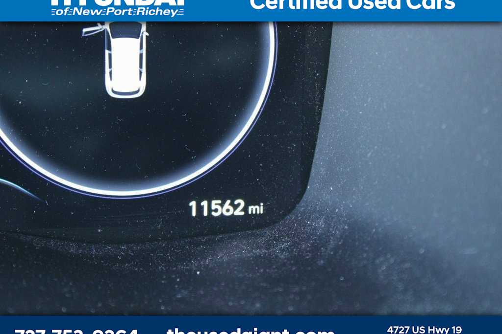 Thumbnail: 2023 Hyundai Santa Fe - 12