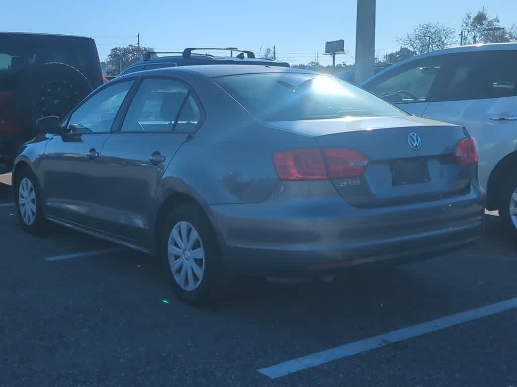 Thumbnail: 2013 Volkswagen Jetta - 2