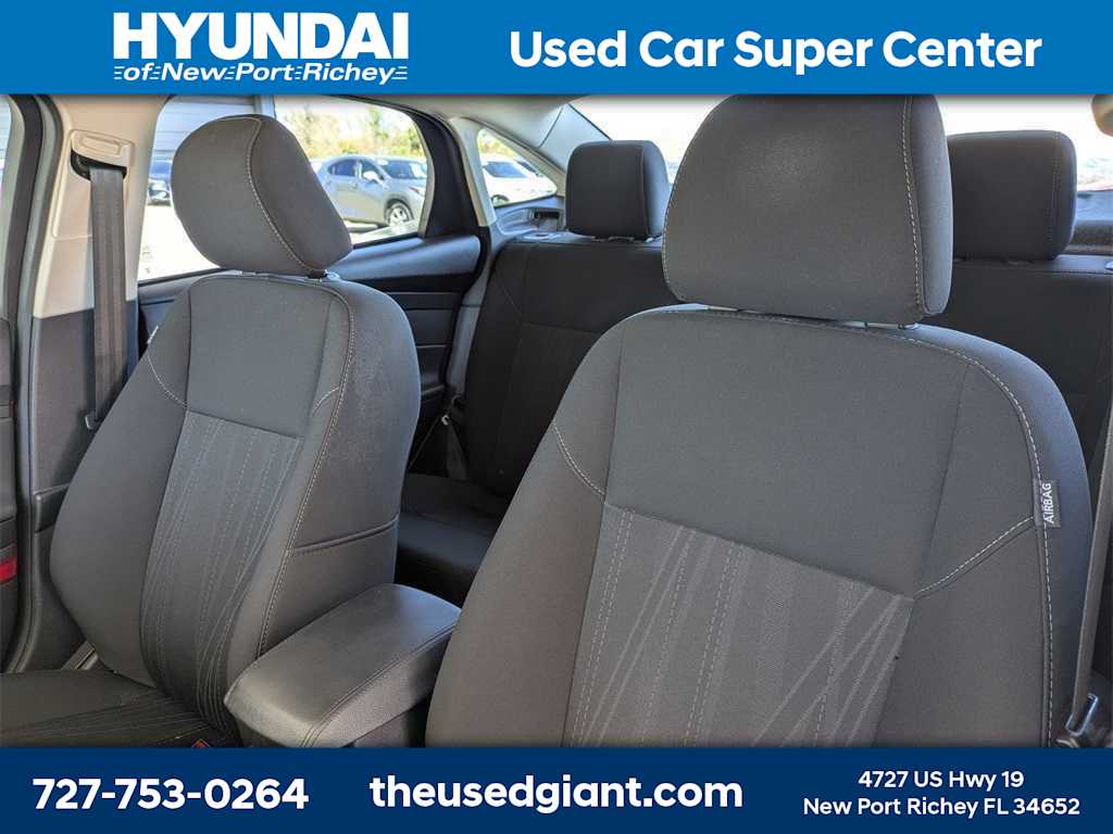 Thumbnail: 2016 Ford Focus - 7