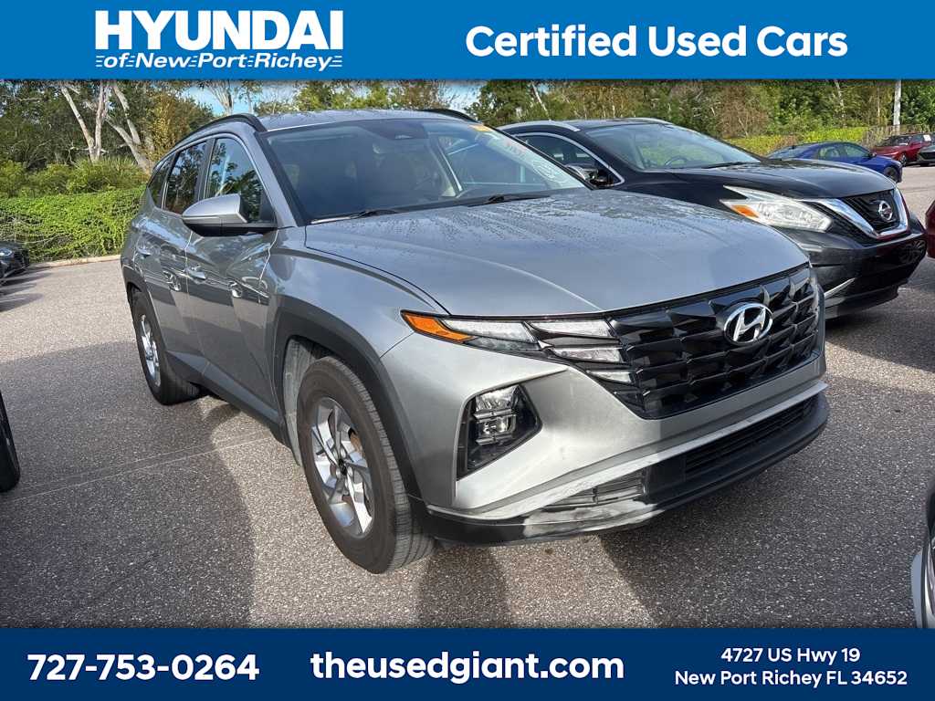 Thumbnail: 2022 Hyundai Tucson - 4