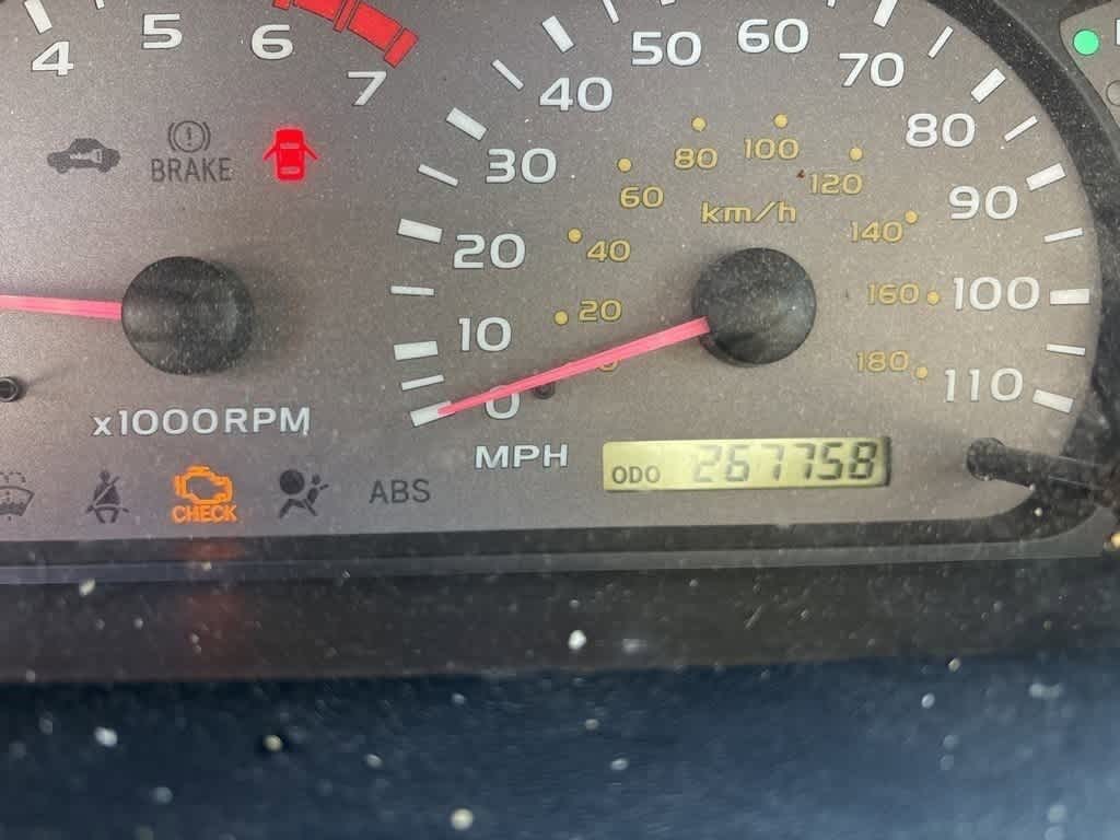 Thumbnail: 2003 Toyota Sequoia - 7