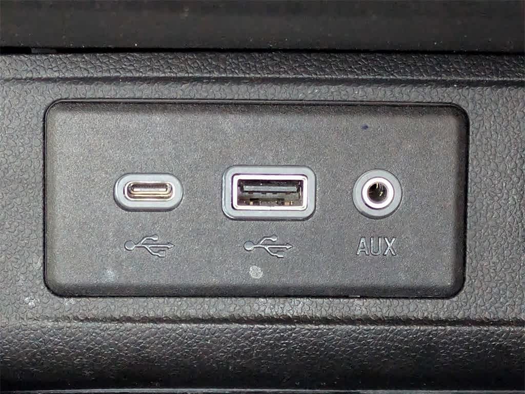 Thumbnail: 2022 Buick Encore GX - 28