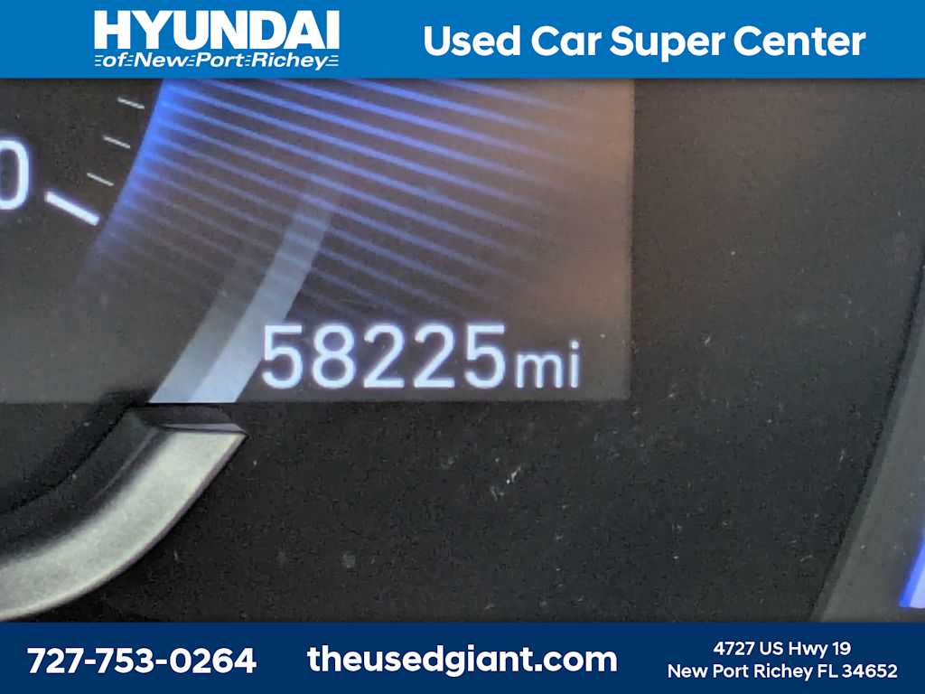 Thumbnail: 2020 Hyundai Santa Fe - 40