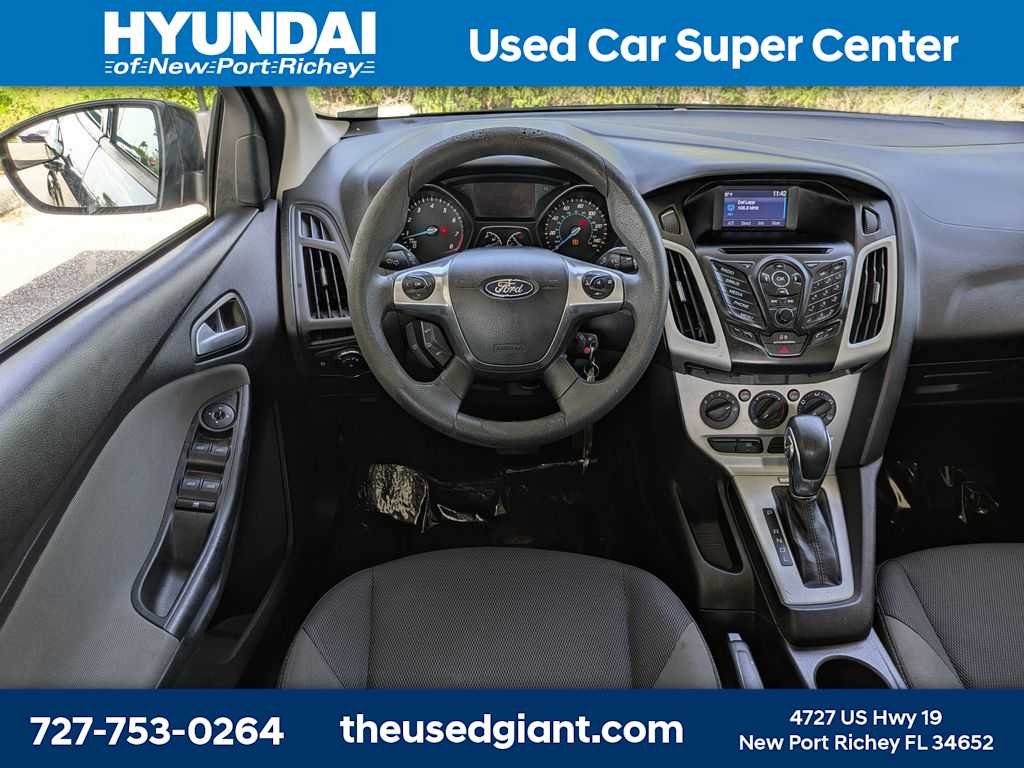 Thumbnail: 2014 Ford Focus - 16