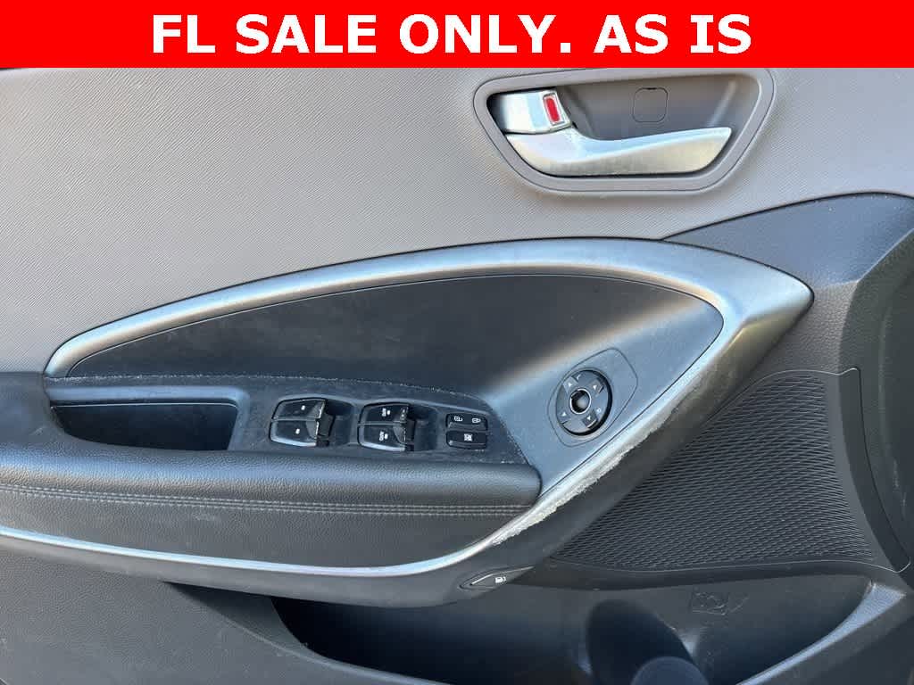 Thumbnail: 2017 Hyundai Santa Fe - 10