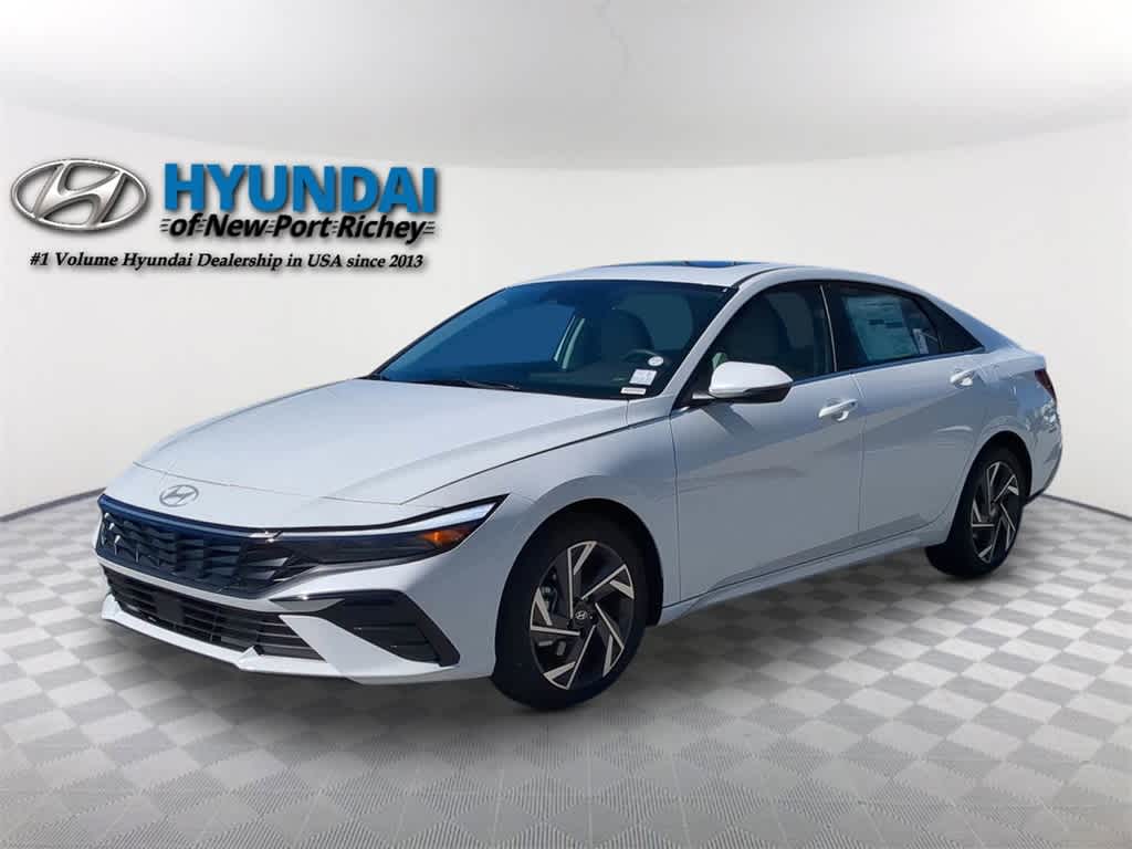 2026 Hyundai Elantra Limited's photo