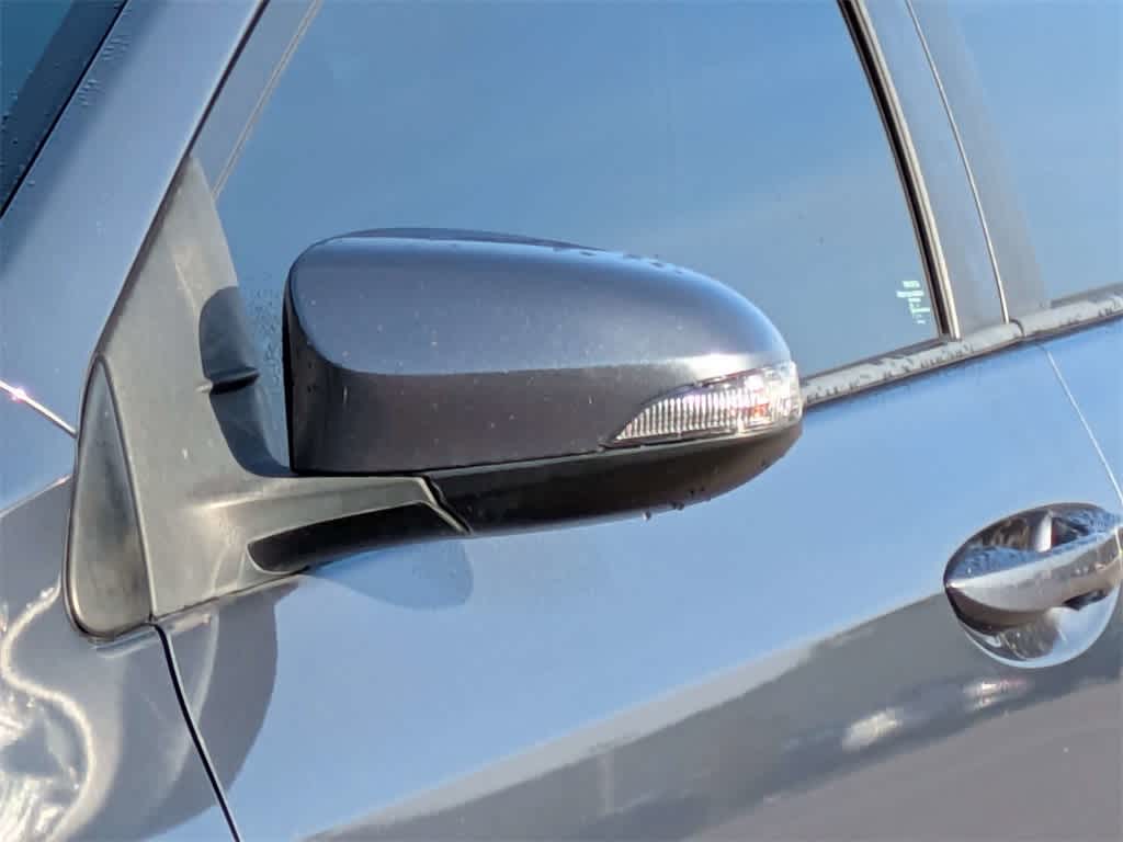 Thumbnail: 2017 Toyota Corolla - 11