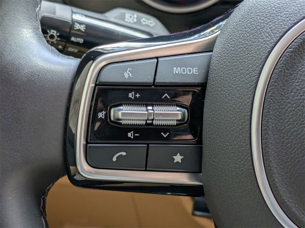 Thumbnail: 2024 Kia Carnival - 34