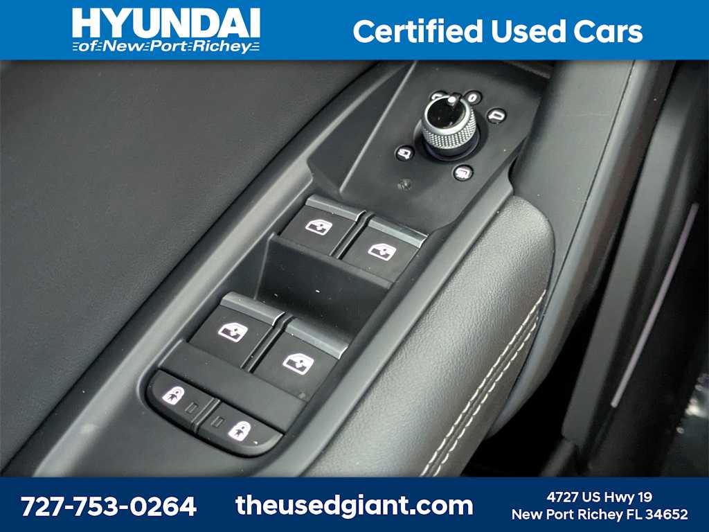 Thumbnail: 2023 Audi Q5 - 41