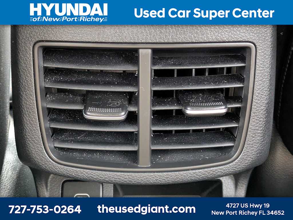 Thumbnail: 2025 Kia Seltos - 15