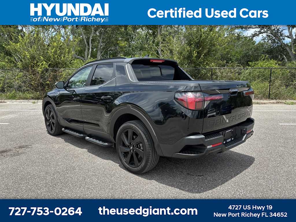 Thumbnail: 2023 Hyundai Santa Cruz - 3