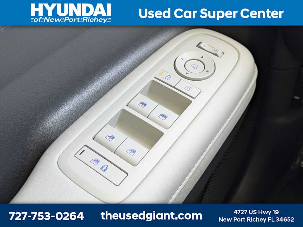 Thumbnail: 2025 Hyundai Santa Fe - 38