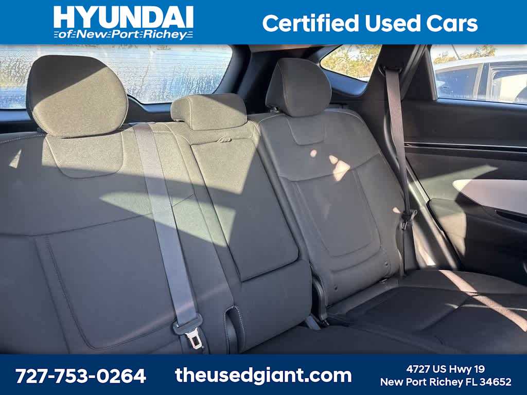 Thumbnail: 2022 Hyundai Tucson - 8