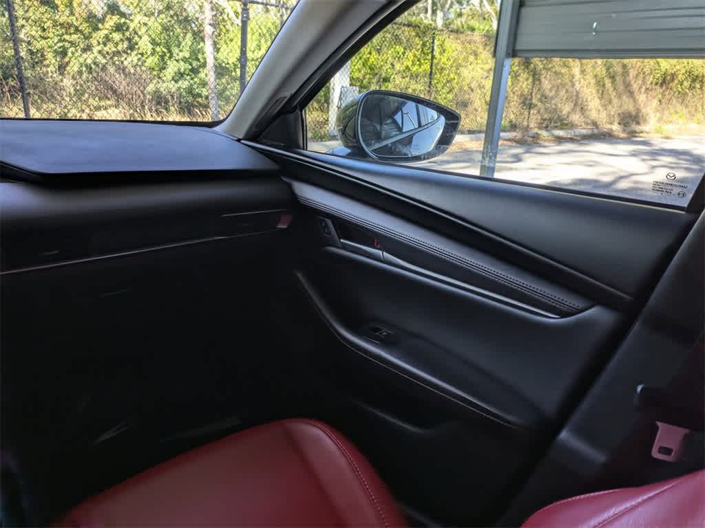 Thumbnail: 2025 Mazda Mazda3 - 17