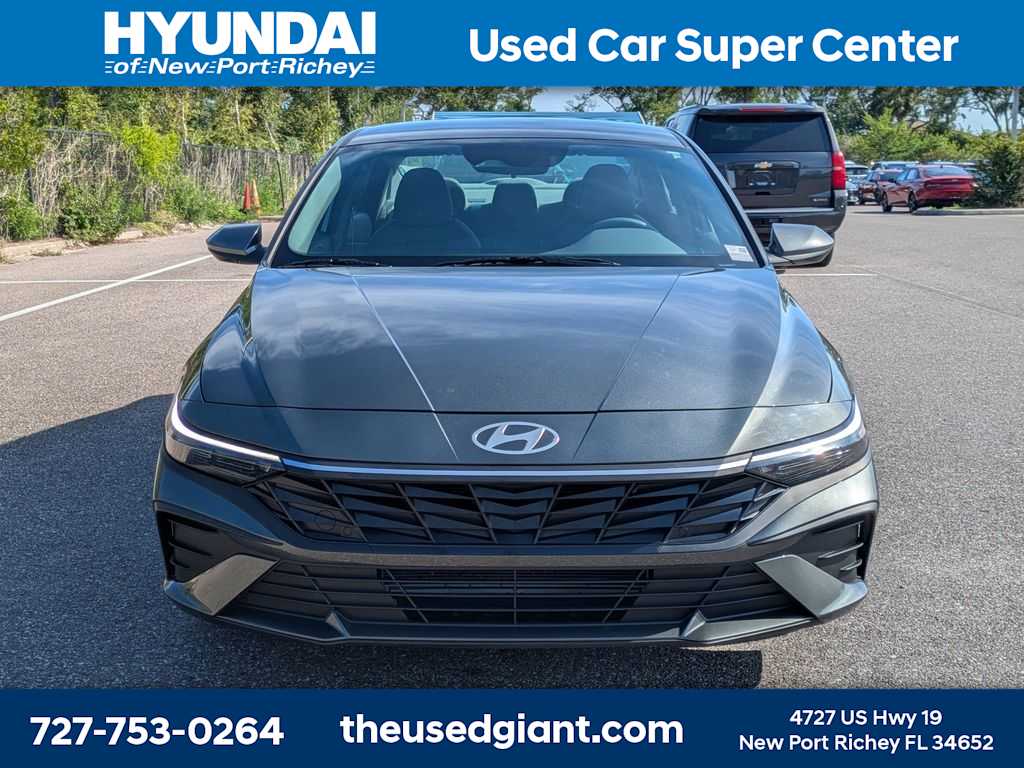 Thumbnail: 2025 Hyundai Elantra - 8