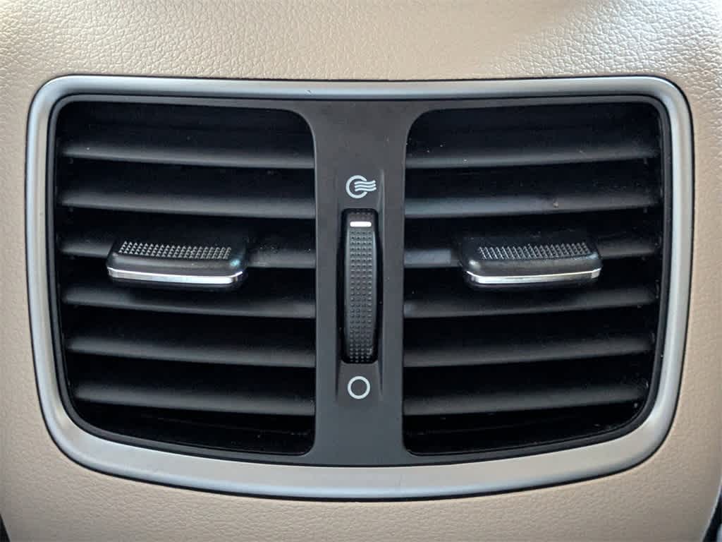 Thumbnail: 2018 Hyundai Tucson - 15