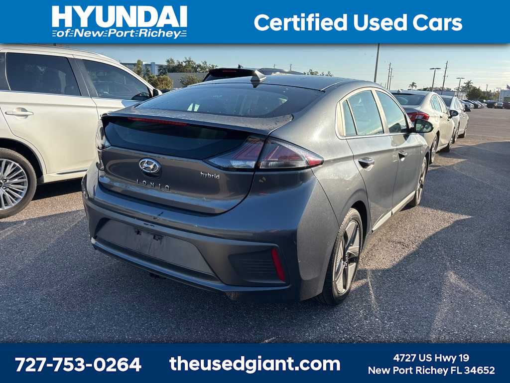 Thumbnail: 2020 Hyundai Ioniq - 3