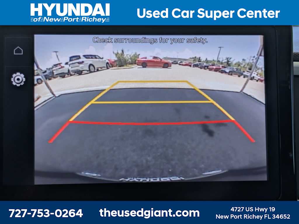 Thumbnail: 2022 Hyundai Venue - 19