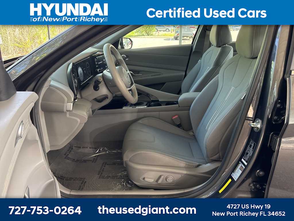2022 Hyundai Elantra SEL 18