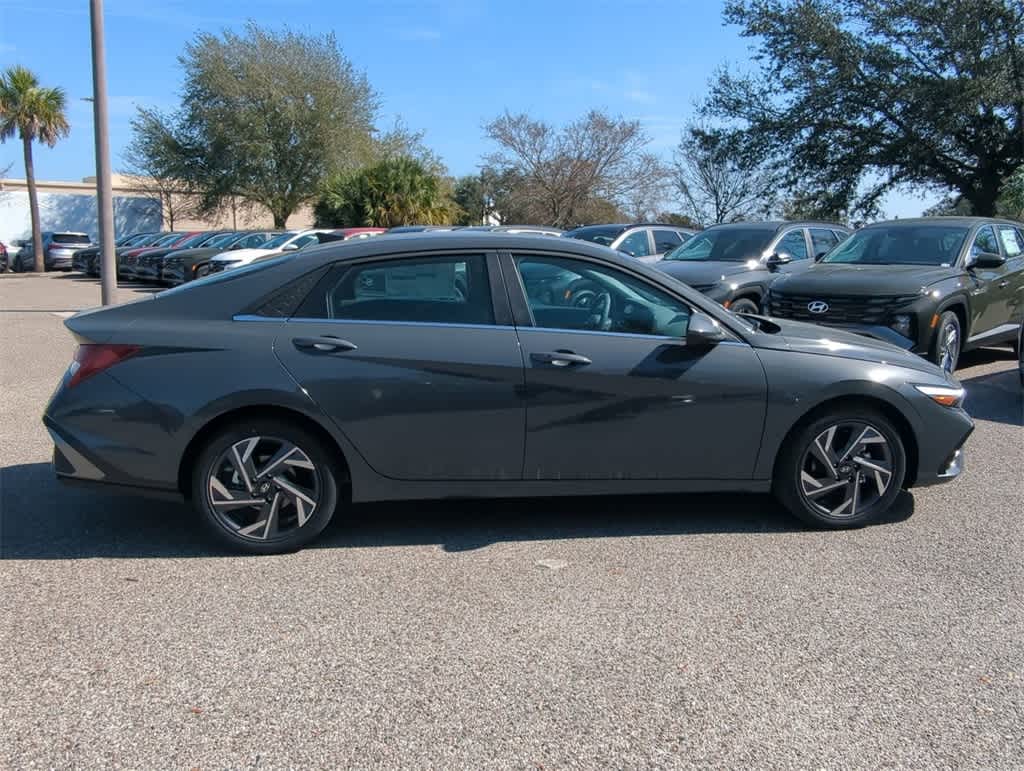 Thumbnail: 2025 Hyundai Elantra - 7