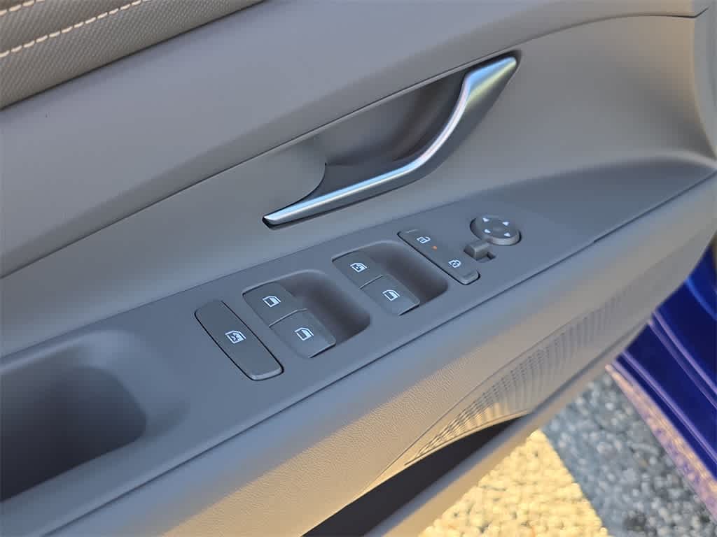 Thumbnail: 2026 Hyundai Elantra - 16