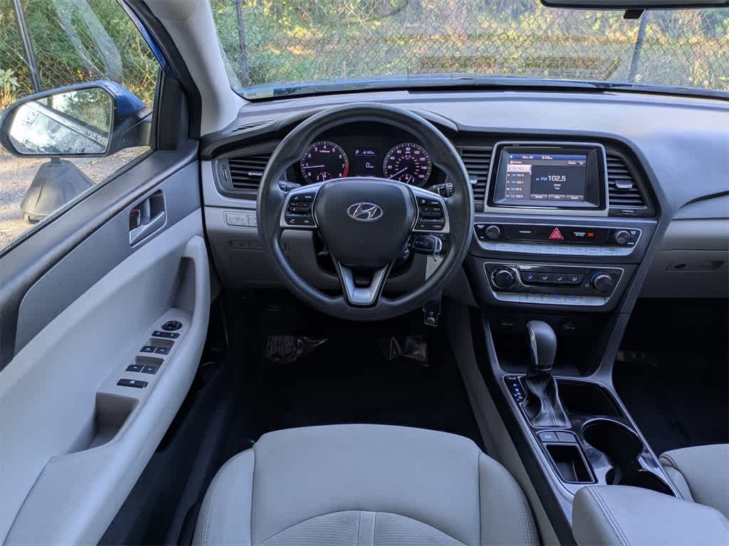 Thumbnail: 2019 Hyundai Sonata - 16