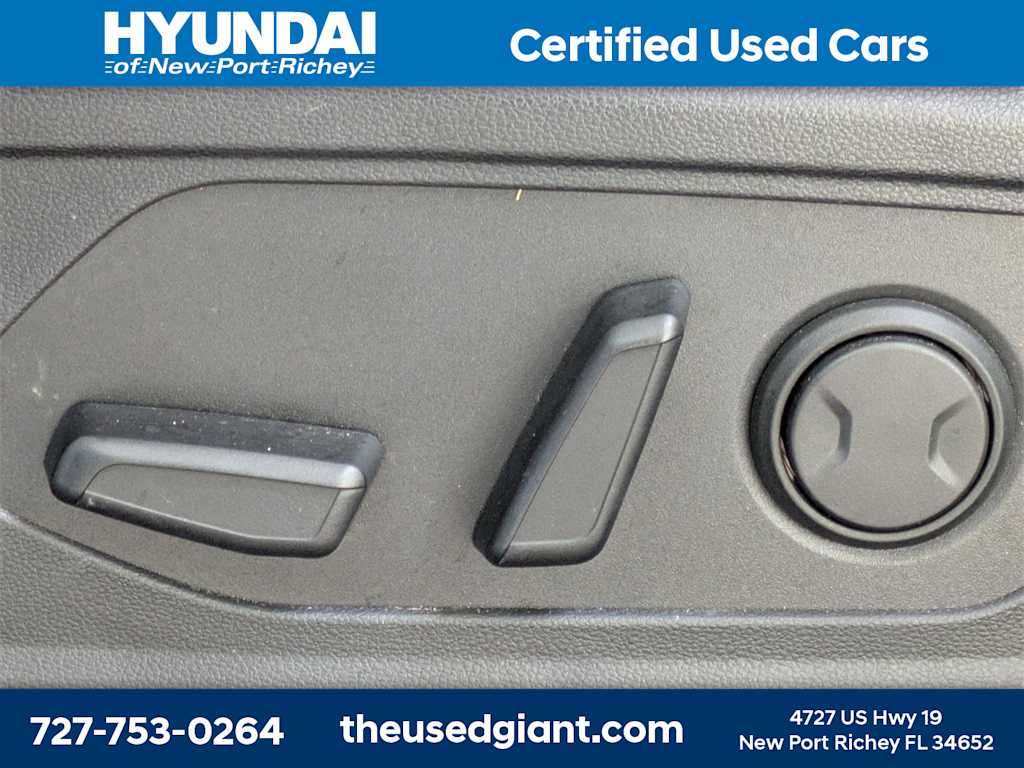 Thumbnail: 2023 Hyundai Tucson - 24