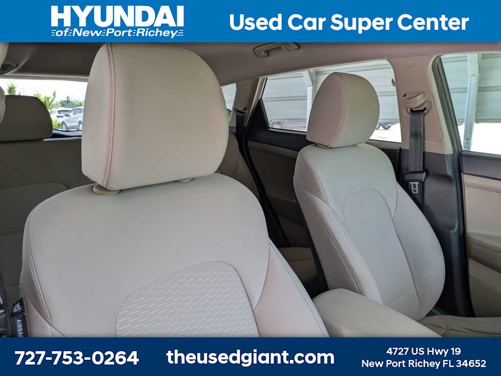 Thumbnail: 2020 Hyundai Tucson - 6