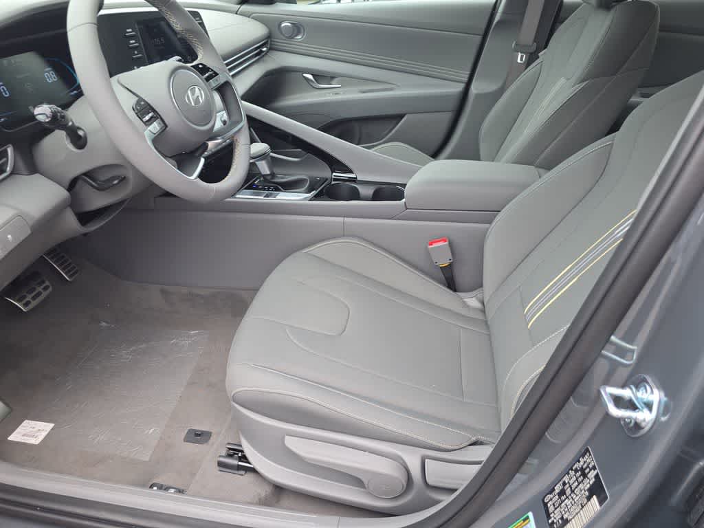 Thumbnail: 2026 Hyundai Elantra - 16