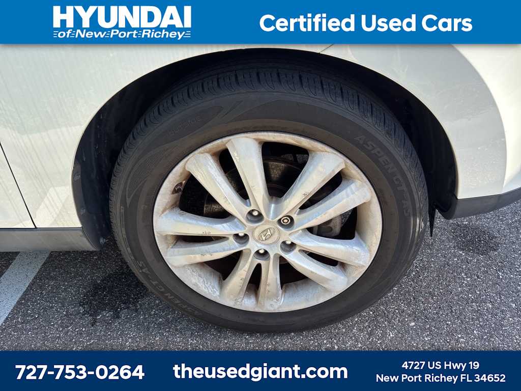 Thumbnail: 2013 Hyundai Tucson - 6