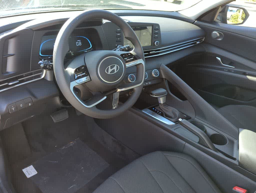 Thumbnail: 2026 Hyundai Elantra - 15