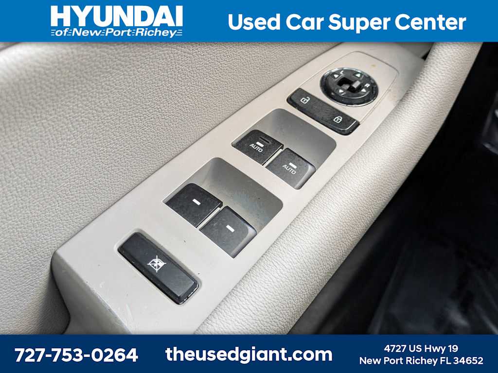 Thumbnail: 2016 Hyundai Sonata - 30