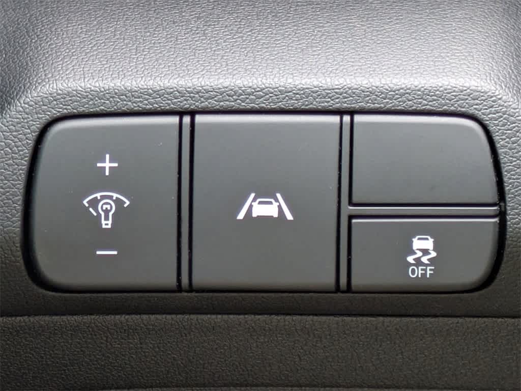 Thumbnail: 2021 Hyundai Elantra - 28