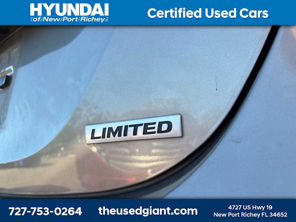 Thumbnail: 2016 Hyundai Elantra - 5