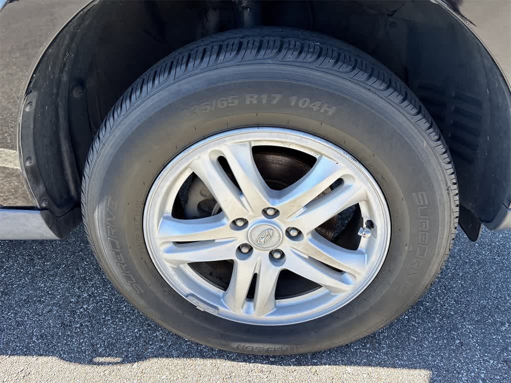 Thumbnail: 2010 Hyundai Santa Fe - 5