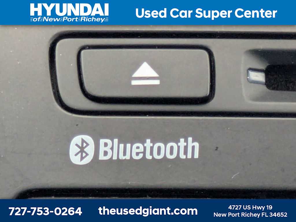 Thumbnail: 2014 Hyundai Sonata - 21