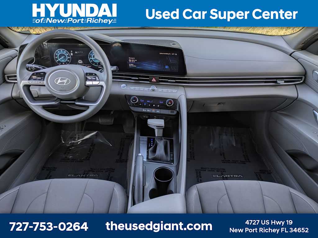 Thumbnail: 2024 Hyundai Elantra - 14