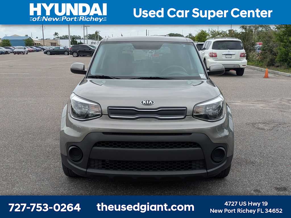 Thumbnail: 2017 Kia Soul - 8
