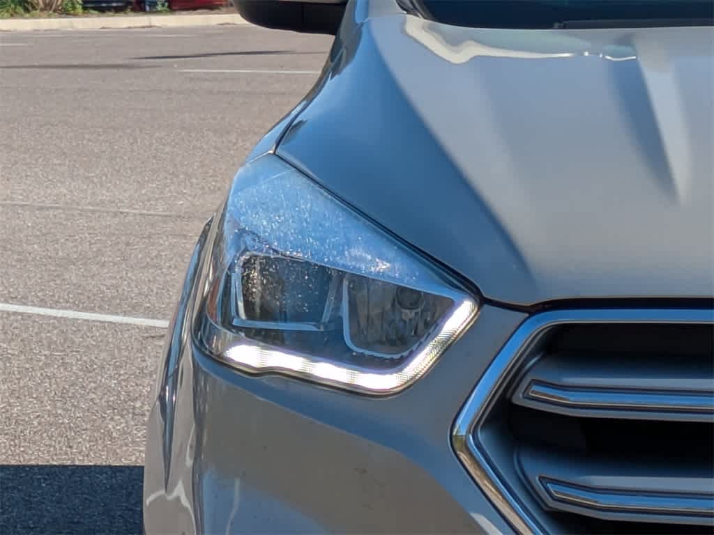 Thumbnail: 2017 Ford Escape - 9