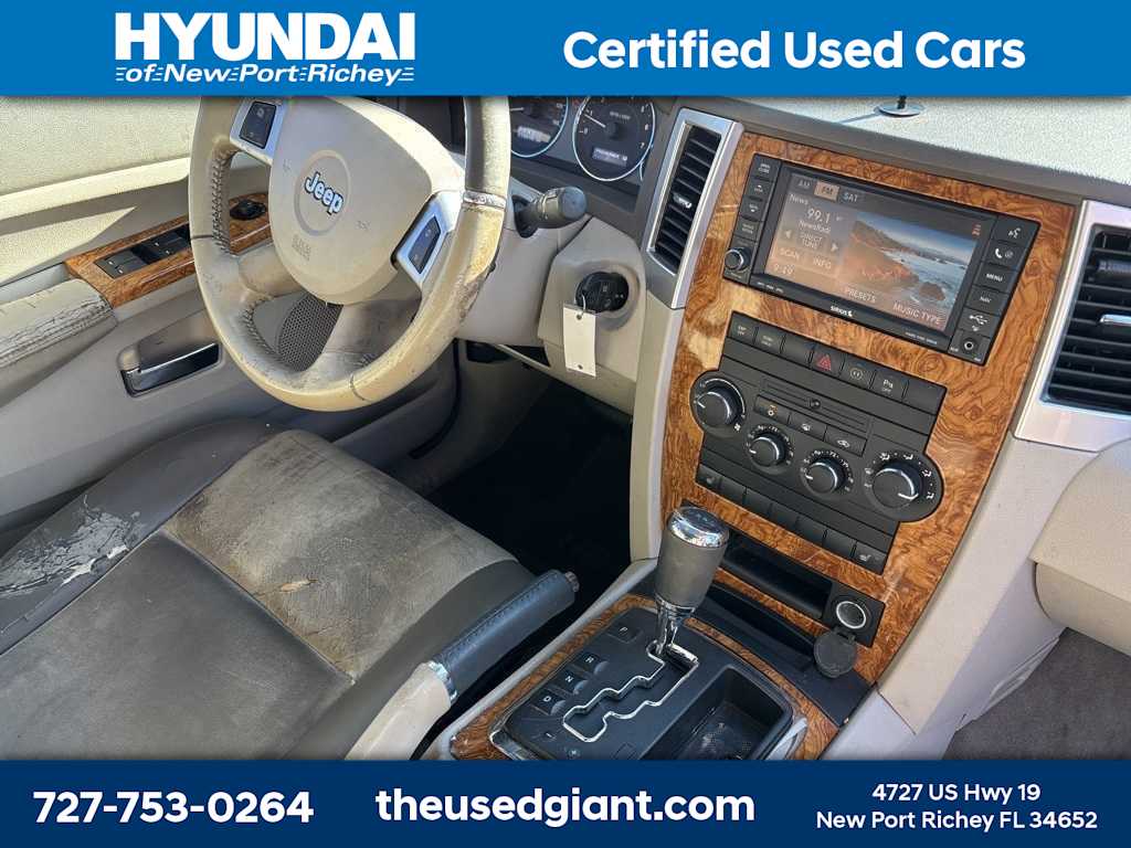 Thumbnail: 2010 Jeep Grand Cherokee - 5