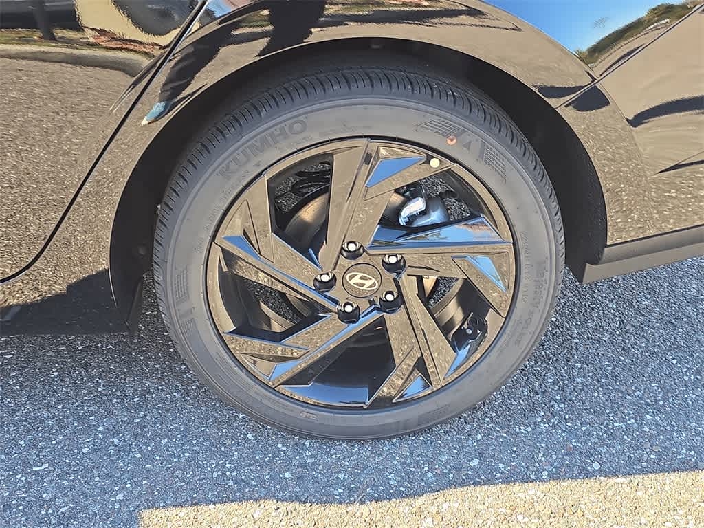 Thumbnail: 2026 Hyundai Elantra - 12