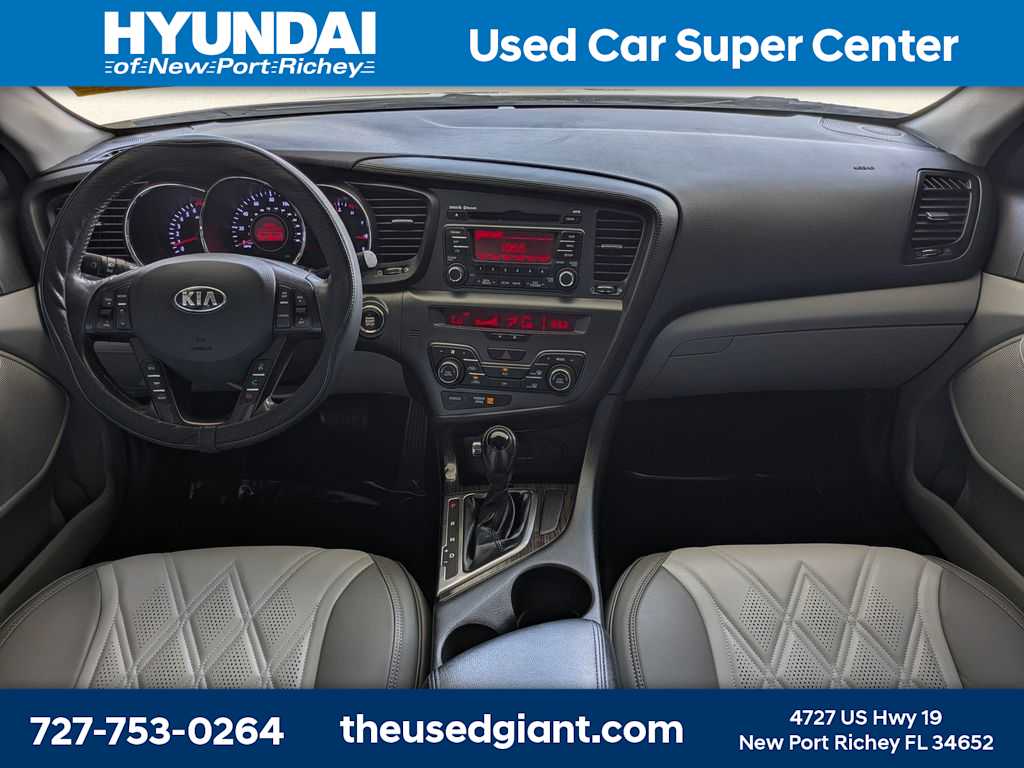 Thumbnail: 2013 Kia Optima - 16