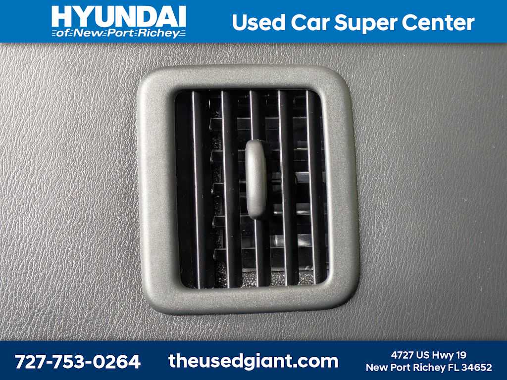 Thumbnail: 2020 Nissan Pathfinder - 16