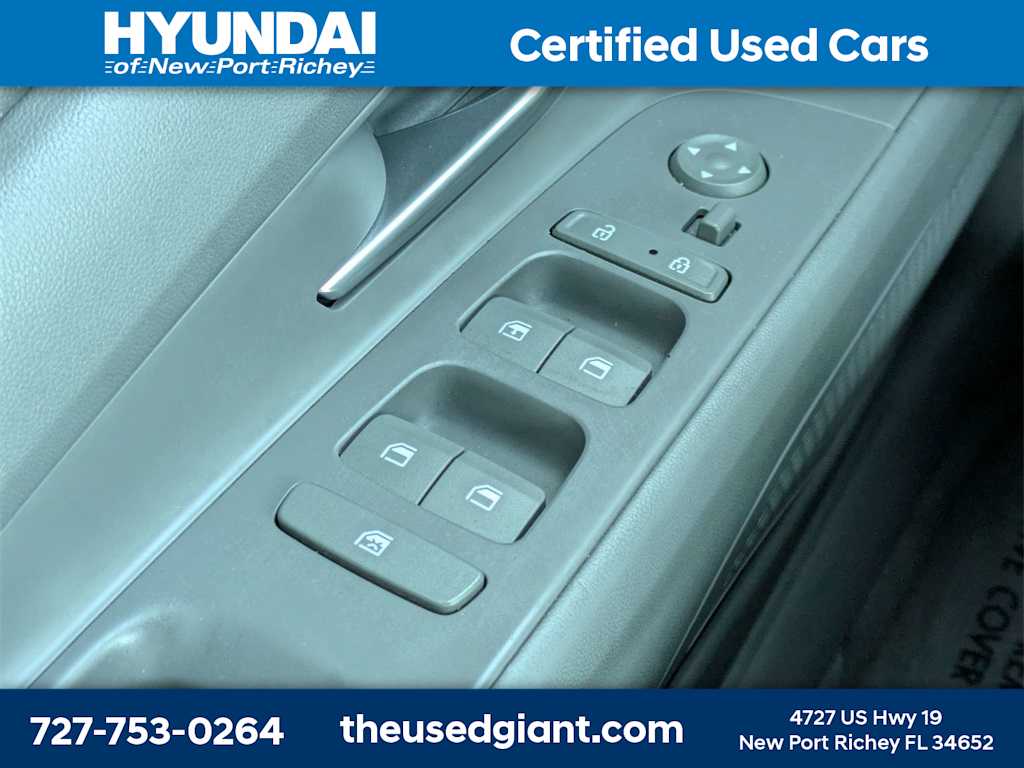 Thumbnail: 2021 Hyundai Elantra - 23