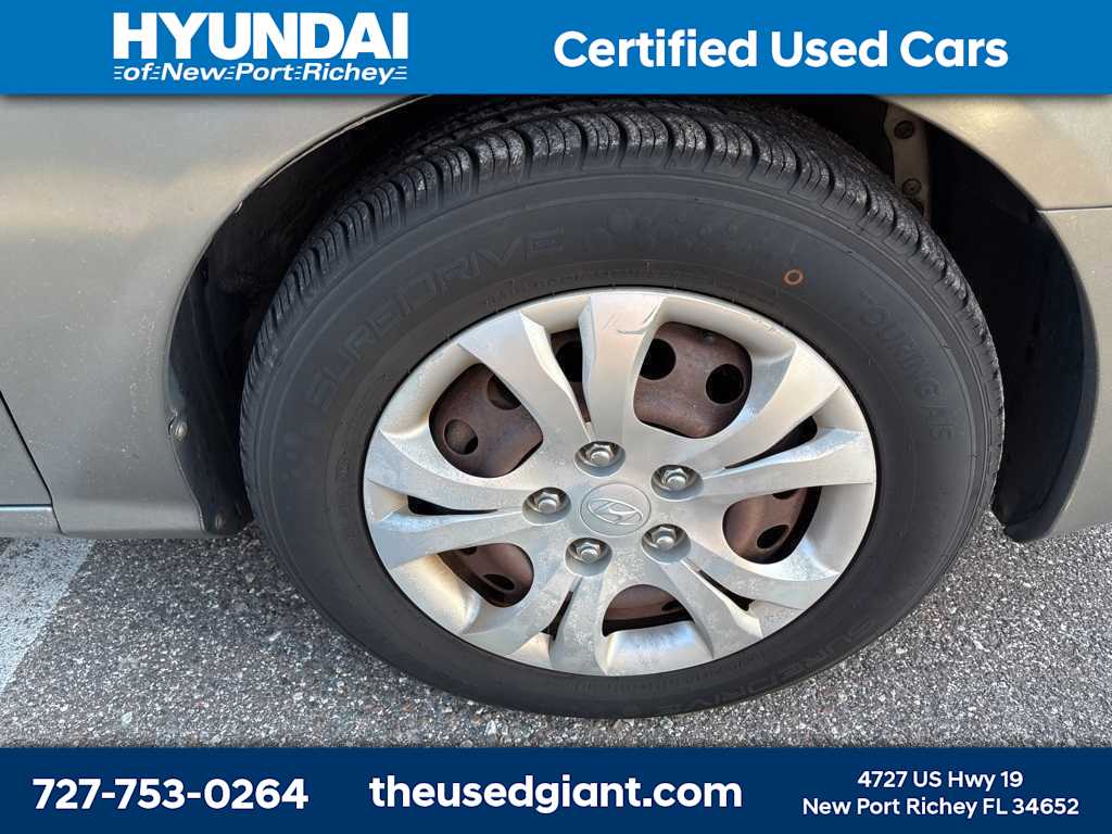 Thumbnail: 2010 Hyundai Elantra - 5