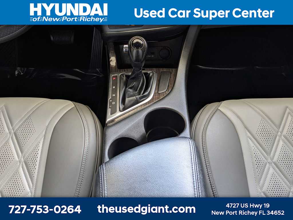 Thumbnail: 2013 Kia Optima - 20